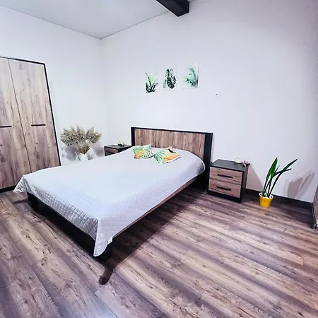 Appartement в центре! книжный рынок!