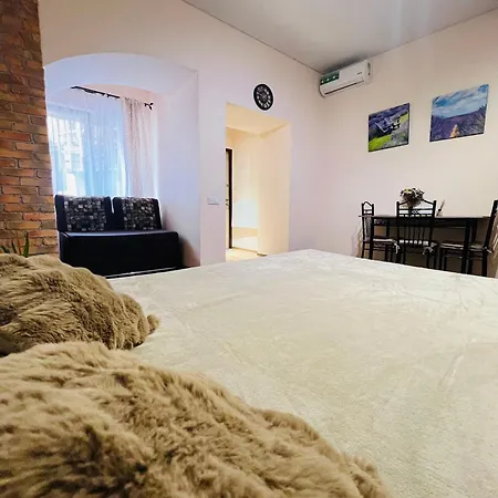 в центре! книжный рынок! Appartement Odessa