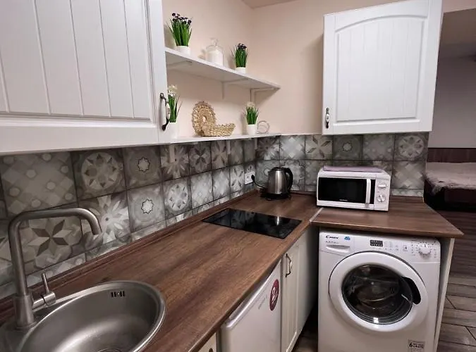 в центре! книжный рынок!