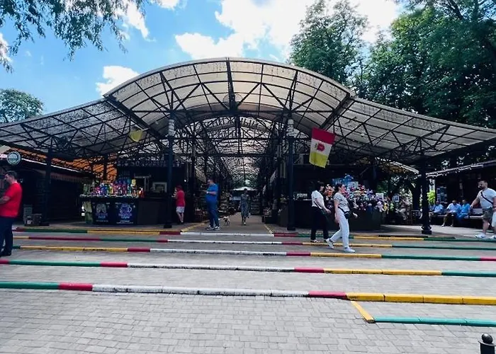 в центре! книжный рынок! דירה