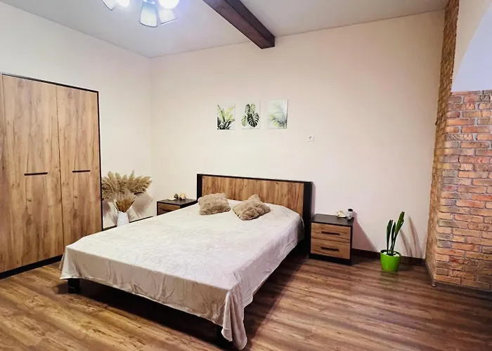 в центре! книжный рынок! Appartement